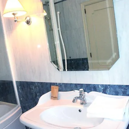 Ari * Montesilvano Marina